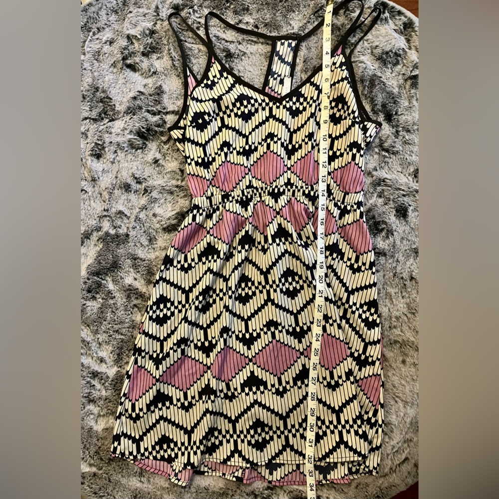 Lush Nordstrom Geometric print mini dress pink, white, navy Small EUC - Picture 11 of 14